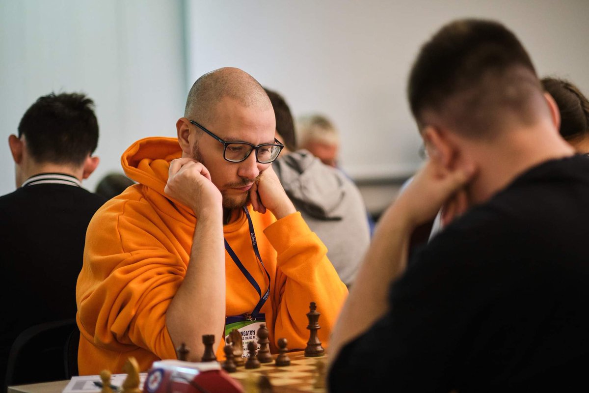 Tomek Jaskółka💜 tweet media