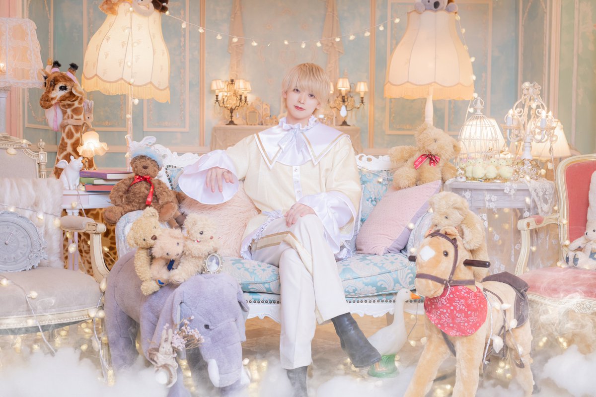 ANGECROiX_info's tweet photo. 👼🏻ANGECROiXメンバー公開👼🏻

🤍れあ🤍 【 @rare_AGX 】🪽
Color : White
Birthday : 12/10
『 お菓子作ってたはずなのにおかしいなぁ…🍭 』

＿＿＿＿＿＿＿＿＿＿＿＿＿＿＿＿

💚りん💚 【 @rin_AGX 】🪽
Color : Green
Birthday : 9/11
『 一緒にキラキラになろうね🪄💫』

#あんくろ https://t.co/rvIzS1d7ks