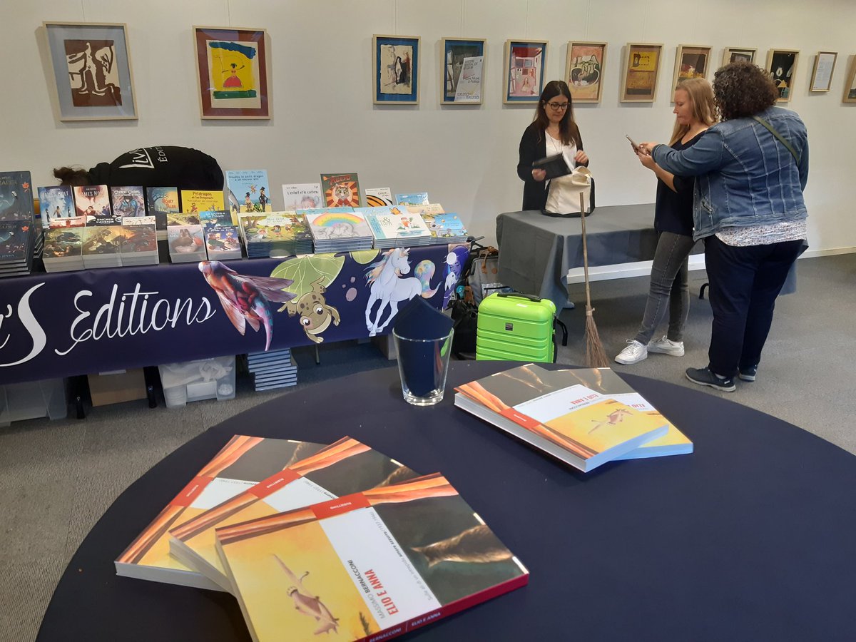 MBernacconi's tweet photo. Here we are @BelgiumFest #literature #writers #love #politics #music https://t.co/5WXMLJi4fP