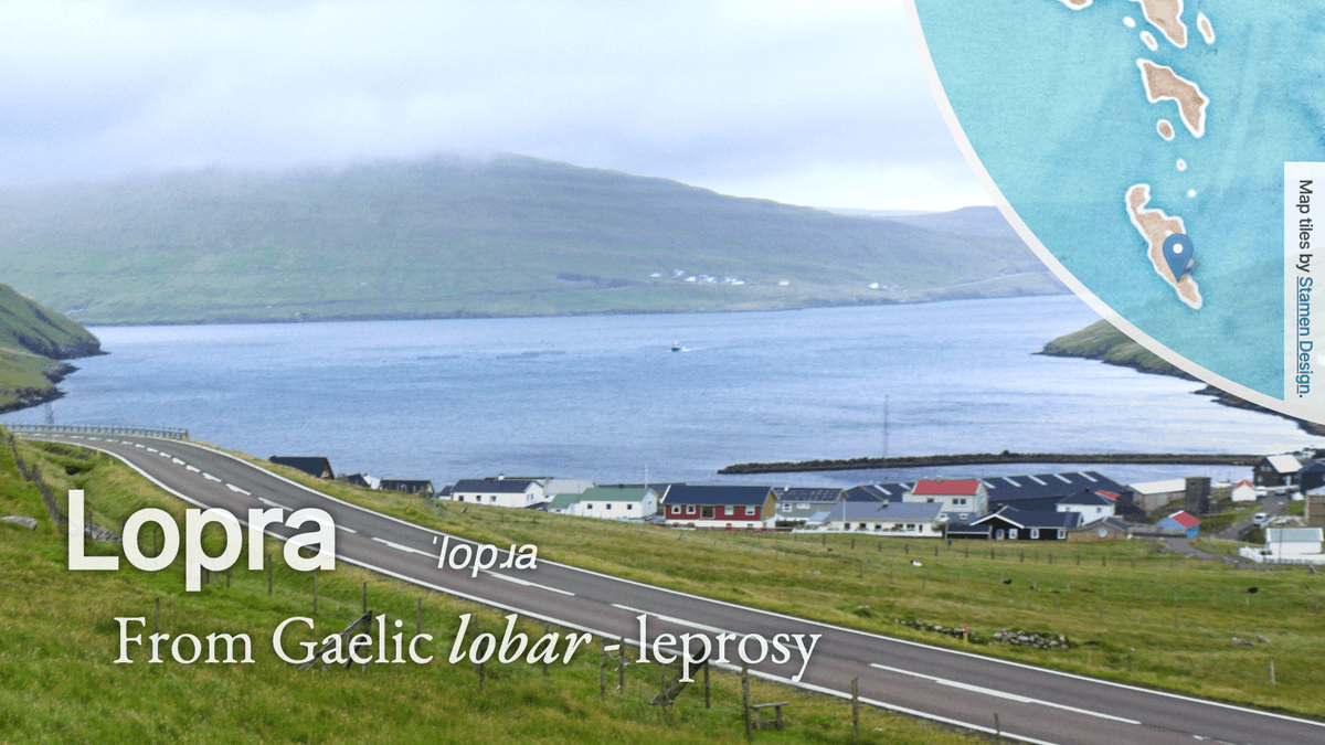 ForoysktDaily's tweet photo. #Lopra (pop. 87) lies on #Suðuroy and may date back to a pre-#Norse settlement of Gaelic #hermits from around 6-8th century AD.
Its name may also have the #gaelic origin - the word #lobar which translates into #leprosy.
#FaroeseCities #FaroeIslands https://t.co/bjBDpFkoaI