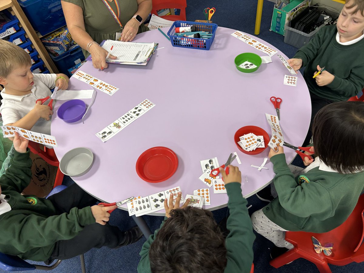 penlrec's tweet photo. ๐Weโve been counting, ordering numbers and practising our cutting skills! ๐ #ppsrec #ppsmd #ppspd https://t.co/C2ltvGBbj3