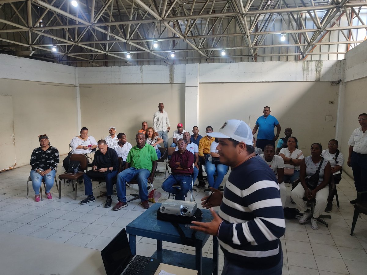 Comando de Campaña Mirandda tweet media