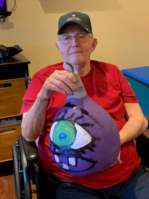 OakwoodHC's tweet photo. Who needs a canvas when you have gourds to paint. #TrilogyL https://t.co/nAhNO24Fof