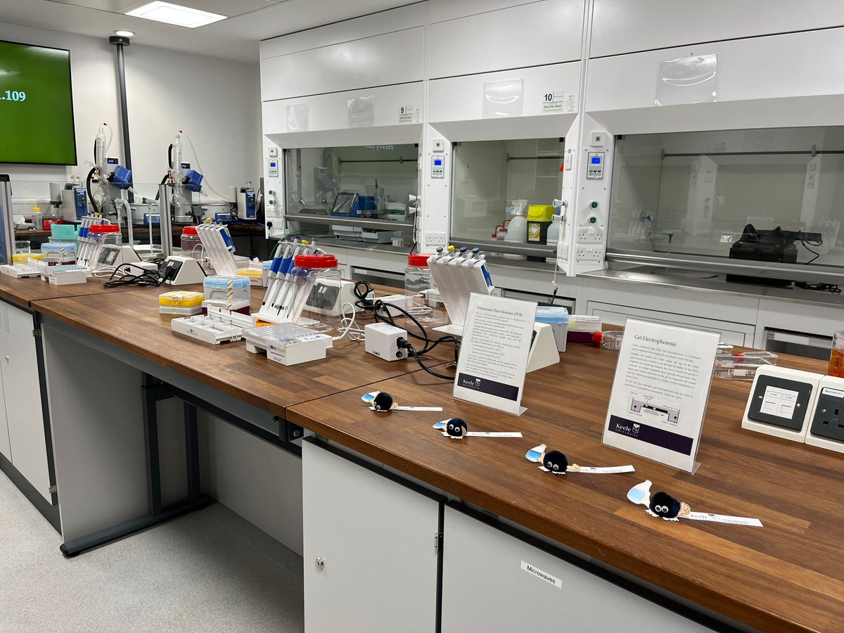 BSc in Bioengineering (@bscctekeele) on Twitter photo Nice to talk with our prospective BRM students and explain the key features of the Regenerative Medicine programme and tour the Central Labs facilities. Hope to see more people tomorrow morning. <a href="/PhaBResearch/">School of Pharmacy & Bioengineering Research</a> <a href="/KeeleCSL/">Keele Central Science Laboratories</a> Nice to talk with our prospective BRM students and explain the key features of the Regenerative Medicine programme and tour the Central Labs facilities. Hope to see more people tomorrow morning. <a href="/PhaBResearch/">School of Pharmacy & Bioengineering Research</a> <a href="/KeeleCSL/">Keele Central Science Laboratories</a>