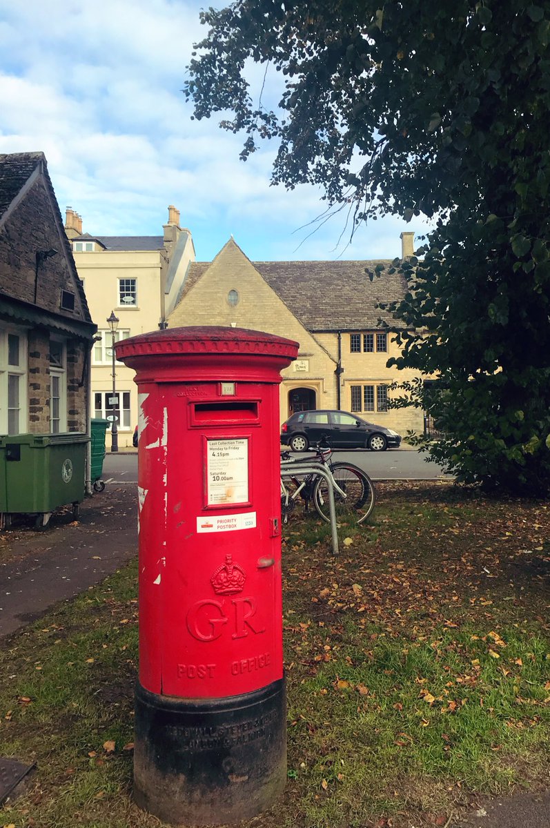 Walking weekend in Witney #October2021 #PostboxSaturday