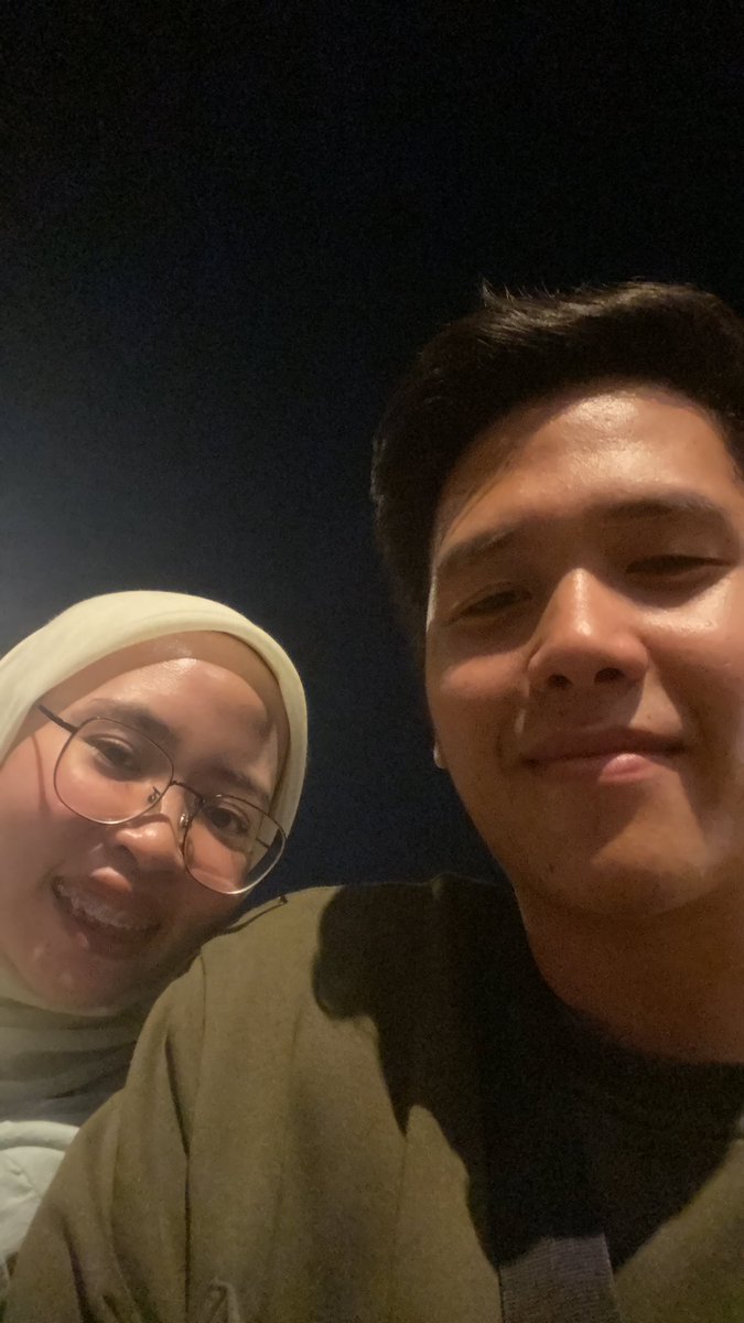 Congwawisen's tweet photo. 2 jam kena sidai and still counting
#midvalleysouthkey https://t.co/1orN1OeoJZ