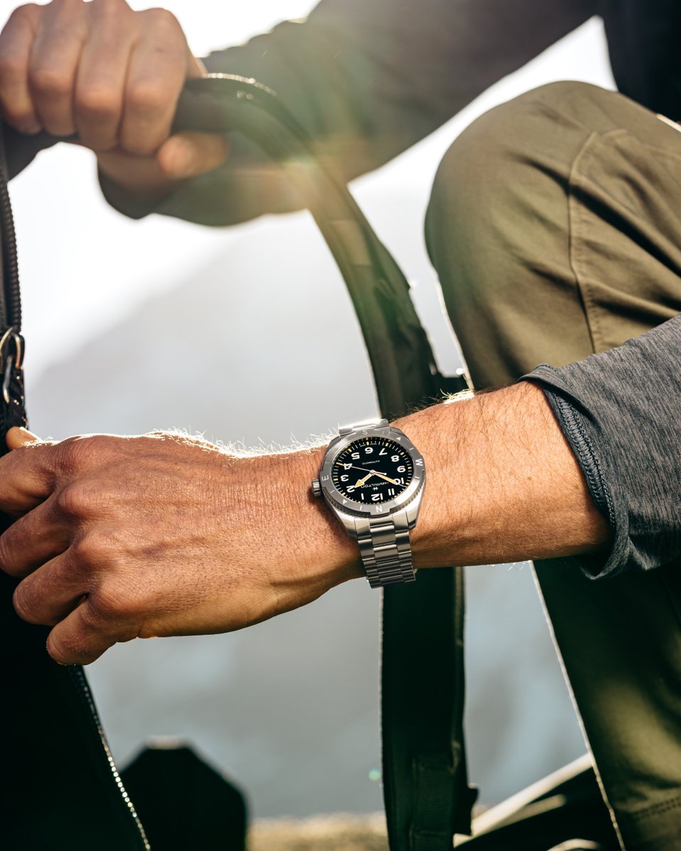 hamiltonwatch's tweet image. Sturdy and efficient, the Khaki Field Expedition is tough when you need it: ms.spr.ly/60179Qp0d

#hamiltonwatch #stepoutside #expedition #new #adventureawaits