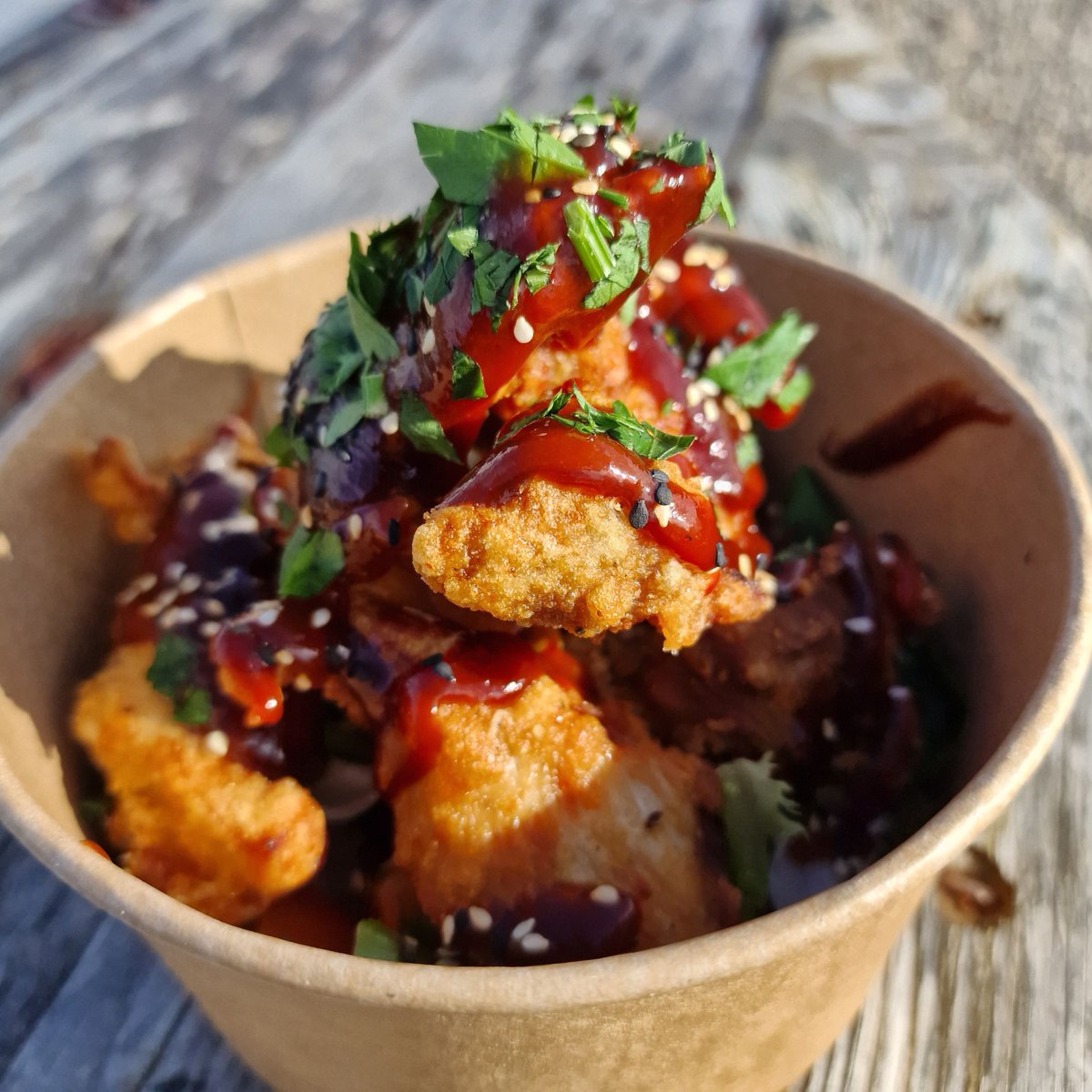Or Korean BBQ spicy crispy chicken bites 🫦 

#koreanbbq #crispychicken #streetfood #nc500 #inverness #northcoast500