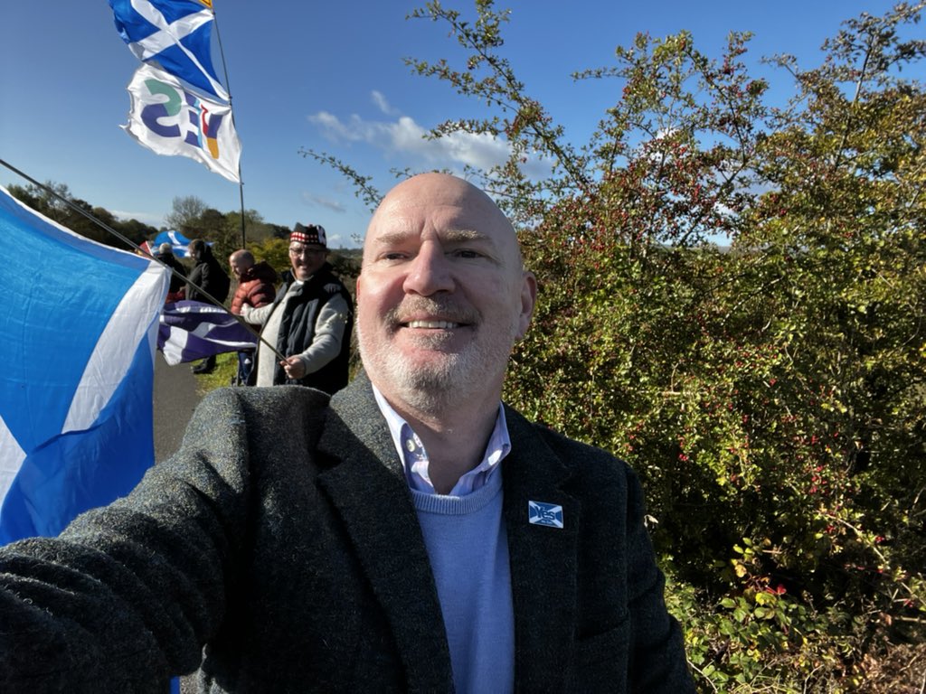 Great family time taking part in the #ChainOfFreedom today. 

Great chatter amongst those attending. The spirit and determination for independence as strong as ever.