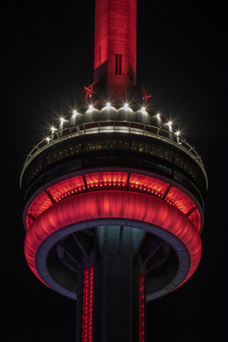 TourCNTower's tweet photo. Tonight the #CNTower will be lit red for Dyslexia Awareness Month / Ce soir, la #TourCN sera illuminée en rouge pour le Mois de sensibilisation à la dyslexie https://t.co/AM3dVJijLe