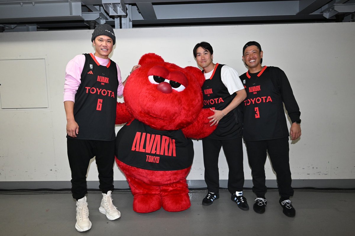 坂本勇人 スパイク ジャイアンツ 巨人 アディダス 【公式通販】