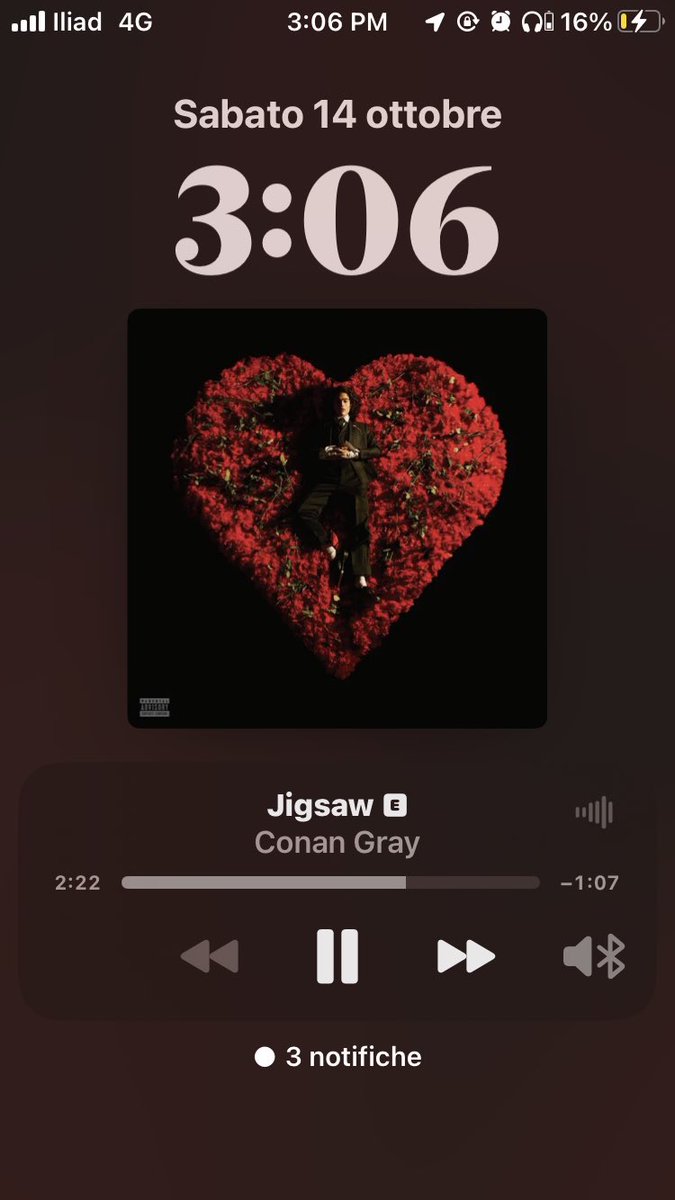 _hikT91's tweet photo. questa canzone mi fa venire da vomitare in a good way https://t.co/BWIbGx6pCD