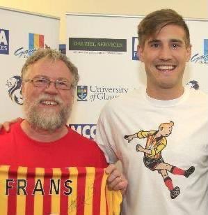 snougsdufc's tweet image. Afternoon all, my son Robbie is raising funds for his football team and would like to Auction off a signed Partick Thistle strip from season 14/15. It is the players sponsors top for @FreFrans. He has a starting bid of £20. @PartickThistle  retweet’s would be appreciated. Thanks!