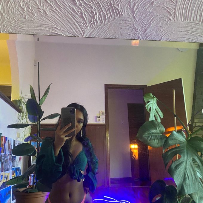 Giving body #petite #plantmum #onlyfans https://t.co/GIRuzk8NZV<a href="/tag/petite"class="tags">#petite</a><a href="/tag/plantmum"class="tags">#plantmum</a><a href="/tag/onlyfans"class="tags">#onlyfans</a>