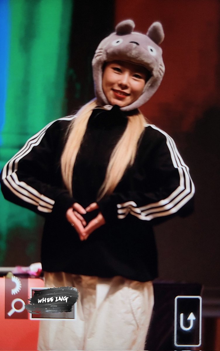 휘잉 tweet media