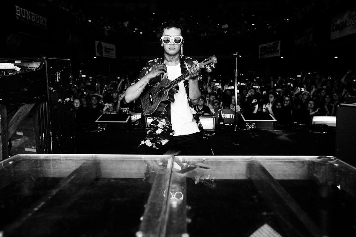 Ode to Tyler (@dailytyjopics) on Twitter photo 