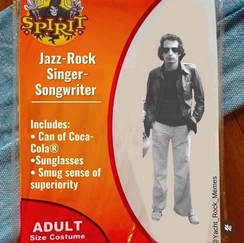 Halloween Costume idea!

User must provide the “Smug sense of superiority!”

#DonaldFagen
#SteelyDan
#HalloweenNYC2023