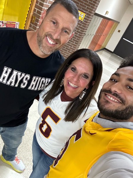 Hays High Football (@indianfball_wtg) on Twitter photo 