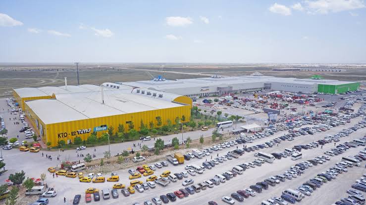 Konya’da 26 Ekim tarihinde başlayacak olan Nobel MASTER SHOES Ayakkabı ve Çanta Moda Fuar’ında diyabet hastalarının ayak ve ayak parmaklarında yara oluşumunu engelleyen ayakkabılar başta olmak üzere pek çok ürün ilk kez sergilenecek.