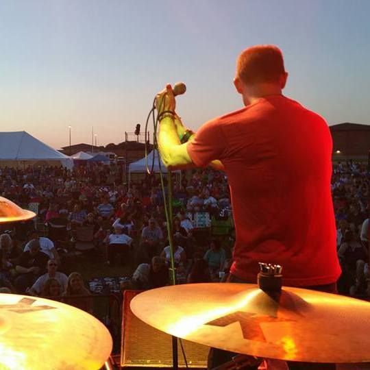 CT4 will be at Fenders tonight at 8:30!