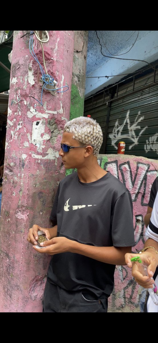 Um brinde a vida que é bela e perigosa ❤️‍🔥
