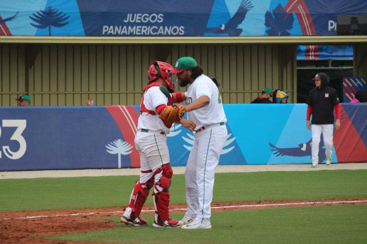 De 2-2 para #MéxicoDeMiSangre 🇲🇽 en los Juegos Panamericanos Santiago 2023 😎⚾👊

Ellos son los héroes tricolores del diamante 💚🇲🇽🤍🇲🇽❤️🇲🇽