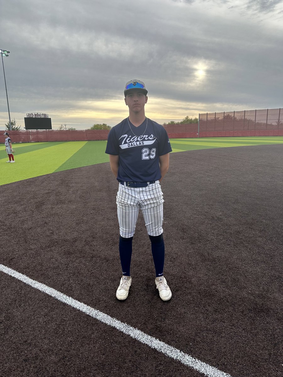 ✭Five Tool Texas✭ tweet media