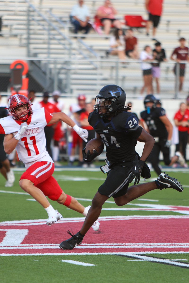 512flics's tweet photo. Congrats @carsonjworkman on crossing the 1k yard mark!

@PfISDAthletics 
@HendricksonFB https://t.co/tq183hEaEY