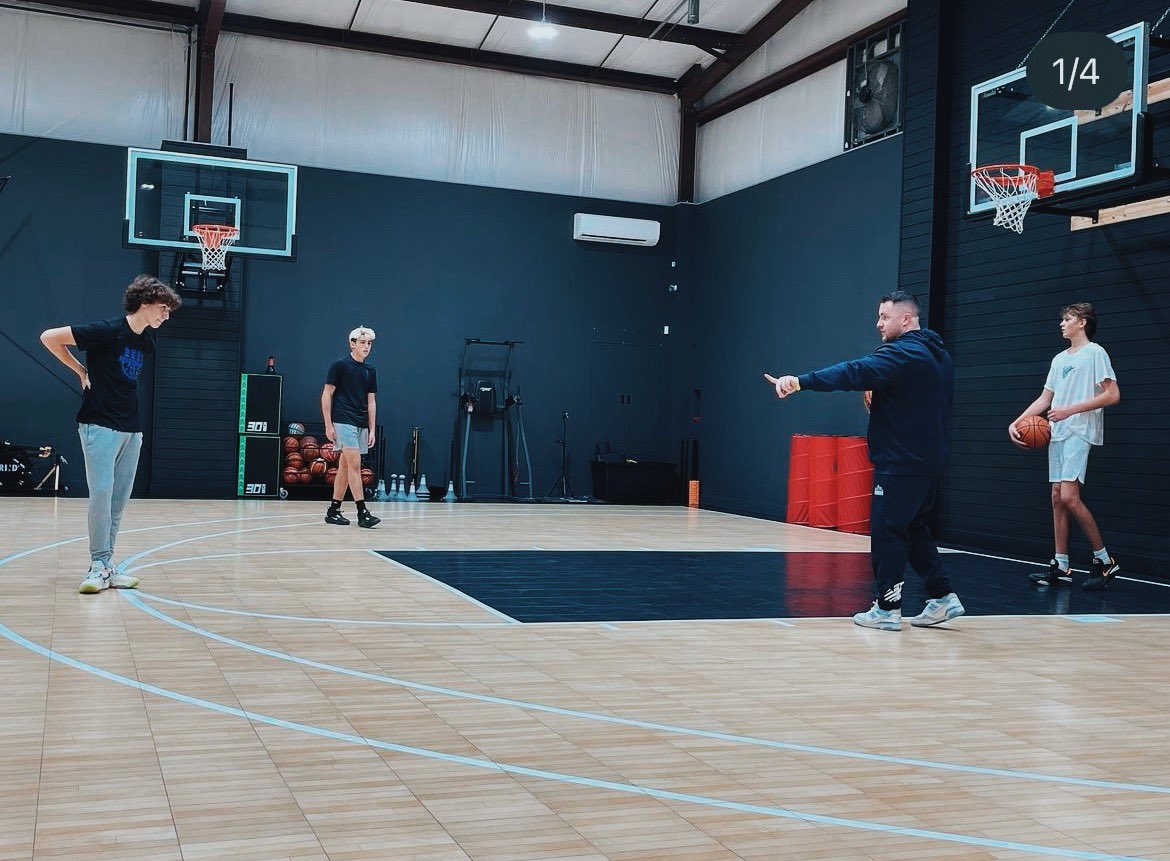 Coach James Loughran (@coach_loughran) on Twitter photo Pit stop today to host some free clinics in Bethel, CT. The youth is so important. To give back to them, to allow them to grow in a space, is huge. Strangers… Brought energy, cared for one another, got better together.
Thank you, <a href="/court24seven/">court24seven</a> Pit stop today to host some free clinics in Bethel, CT. The youth is so important. To give back to them, to allow them to grow in a space, is huge. Strangers… Brought energy, cared for one another, got better together.
Thank you, <a href="/court24seven/">court24seven</a>