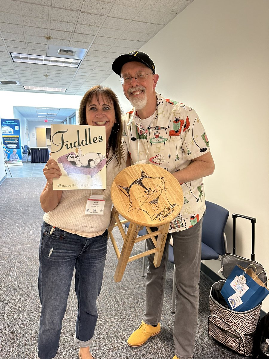 AilishJohnson1's tweet photo. @CRAreading had a wonderful CRA conference weekend!!! Phenomenal speakers and authors….and I won this stool signed by the authors!!!! My kindergarteners are going to looooove the books and stool !! https://t.co/64iULZk9GI