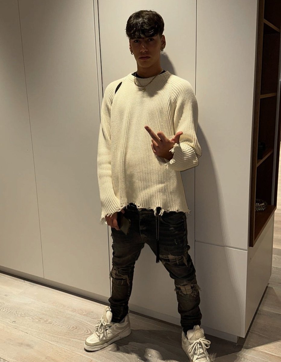 𝘼𝐥𝐞𝐬𝐬𝐚𝐧𝐝𝐫𝐨 tweet media