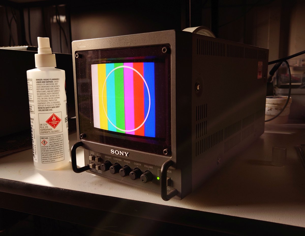 double_oh_two's tweet image. PVM-6041QM