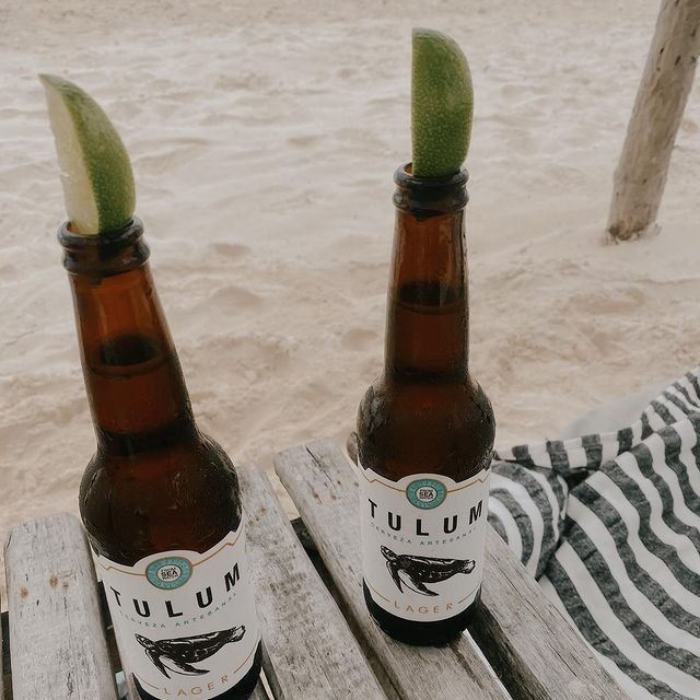 ✌🍺 En #Tulum, el estrés se queda en la puerta y la calma te abraza en la playa. Ven a disfrutar de una cerveza y de la vida al ritmo de las olas. 

📷 IG: eleview

#QuintanaRoo #CaribeMexicano #México #DescubreLaTranquilidad #RelaxTotal