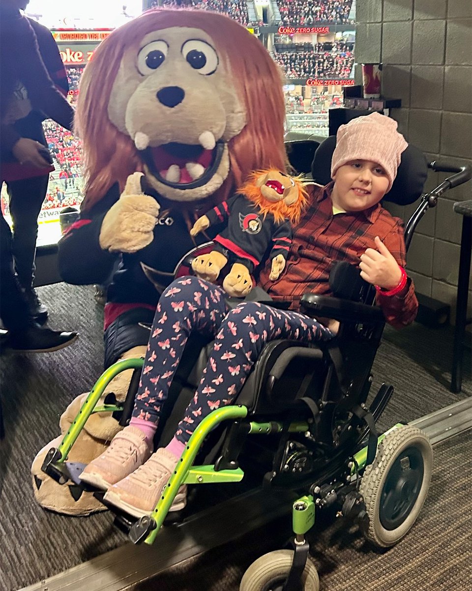 It was such an incredible experience welcoming our very special guest - Lara to her first game today! 

Big thanks to our partners from @RNeilsonHouse for making this possible today and all the great work they do! 

#GoSensGo