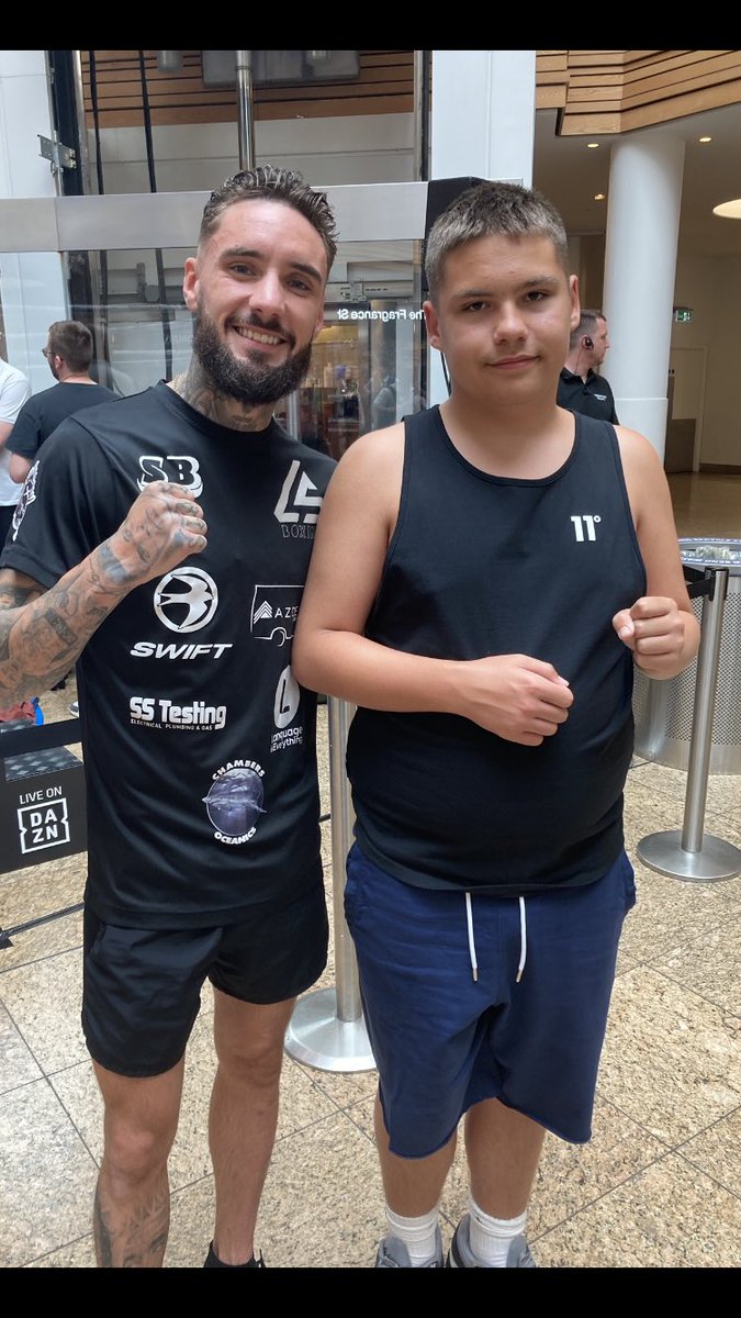 & again my (not so little boy) said, @LewisSylvester7 is going to win again tonight mum, he’s reyt good 🤣. Bless him. Tbf he’s predicted everyone of his fights 🤣❤️👍🥊@StefyBull