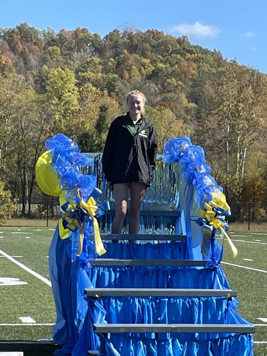 RowanCoXC's tweet photo. CONGRATULATIONS to the Rowan County girls Cross Country team 
REGIONAL CHAMPS!!! https://t.co/3BDt2ypPDi
