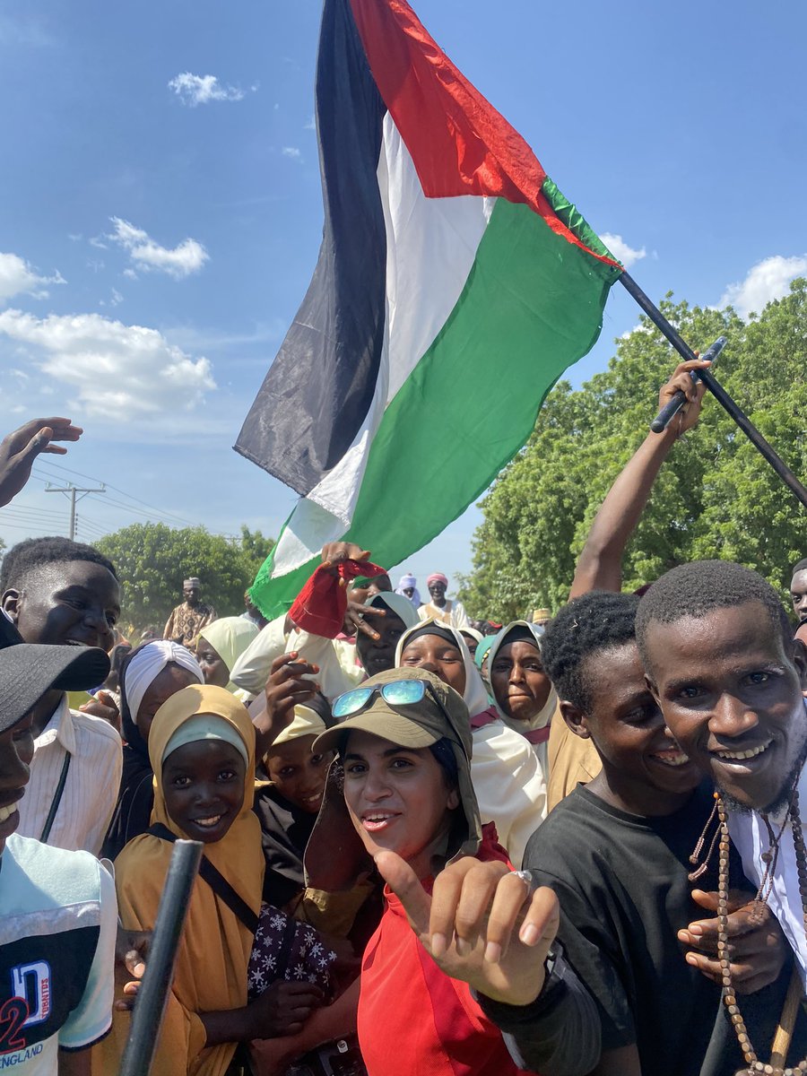 Meghyem0ut's tweet photo. من شمال نيجيريا 🇳🇬 
We stand with Palestine 🇵🇸 ❤️ https://t.co/JyL45Smixb