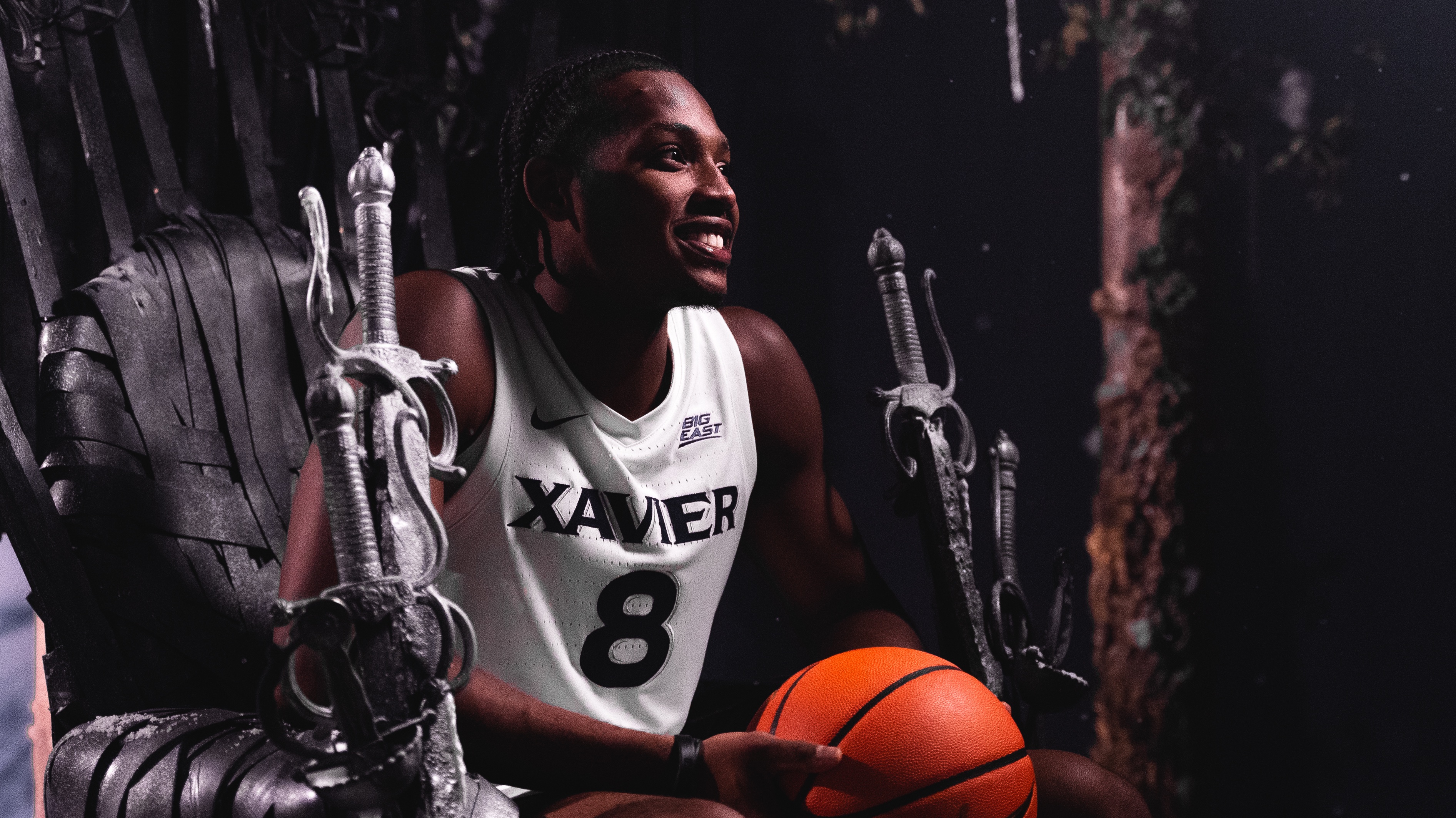 Xavier Basketball on X: Return of the Runningman   / X