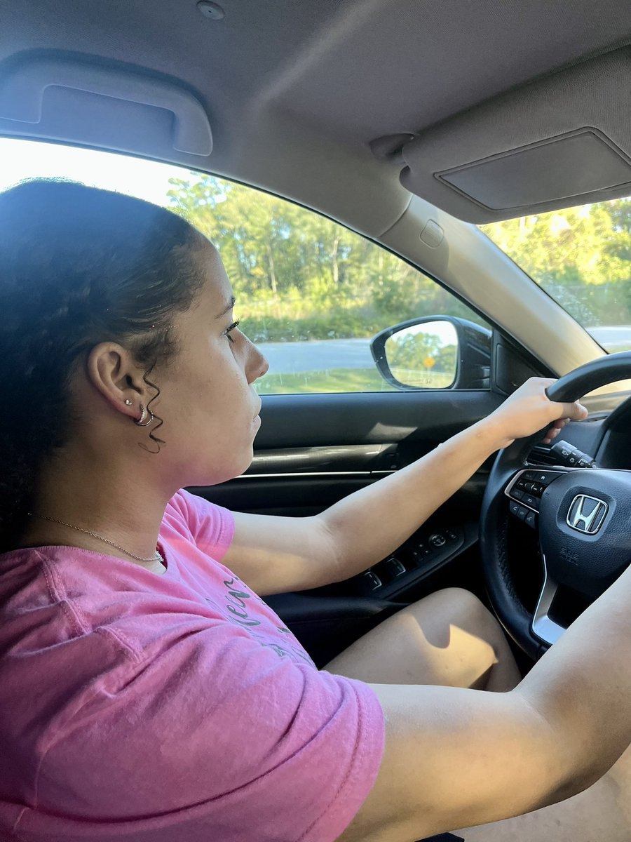 theribbita2026's tweet photo. π¨βΌοΈ New Driver Alert βΌοΈπ¨
My new little chauffeur driving me around everywhere & pumping my gas, I think life just began! Sheβs doing great. ππͺͺβ½οΈ #teenagedriver #permitlicense #aceable https://t.co/RLOSsSZY5n