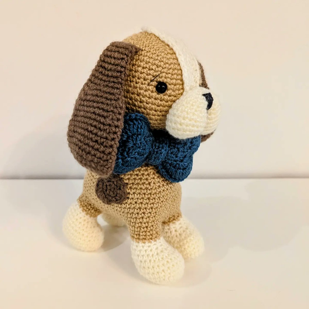Dougie the Beagle! Another WIP finished 🤗

Pattern: @LittleAquaGirl
Yarn: @paintboxyarns 

#crochet #crafting #yarn #yarnaddict #completedproject #beagle #animals