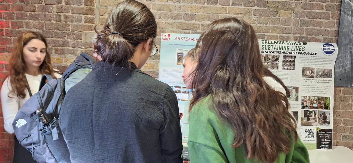 ARSTEAMapp's tweet photo. #ARSTEAMapp Project was in BIEA International STEM Youth Innovation Competition's showcase in London/ UK (17.10.2023)
@queiruga @UBUEstudiantes @sepiegob @BIEAeducation @KYAL_Besiktas https://t.co/hoFxFvczDl