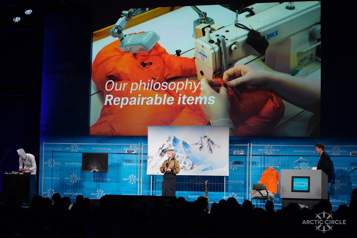 arcticcircleorg's tweet photo. The Show!
From the Tundra to the Louvre: Arctic Arts and Design 👏 Fashion, music, dance, architecture, films, industrial design and more 📷🥳 https://t.co/H6ngaDIa73