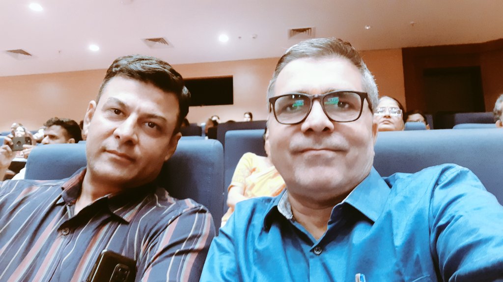 Krmundiyar's tweet photo. #LaadliMediaAwards2023 #13LaadliMediaAward #GenderSensitivity #LaadliMediaAwards #Jaipur
#ThanksRajasthanPatrika 
#achievement #MyAchivement #JournalistAward 
#PopulationFirst  
@Krmundiyar 

See full Program Video ⏯ ⬇️
https://t.co/79NaAStMQ2 https://t.co/NOK4zlr8aB