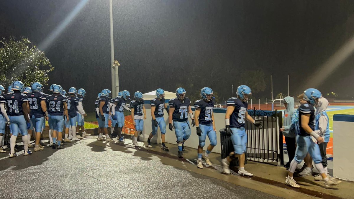 Ramapo_PD's tweet photo. RPD values our strong connection with the community. Last night, RPD members including a captain, sergeant, and officers, visited the Suffern Homecoming Football Game. Despite the the weather, it was a nice turnout and a great connection with our school based community. #Cpop https://t.co/qMfxNaEzT7