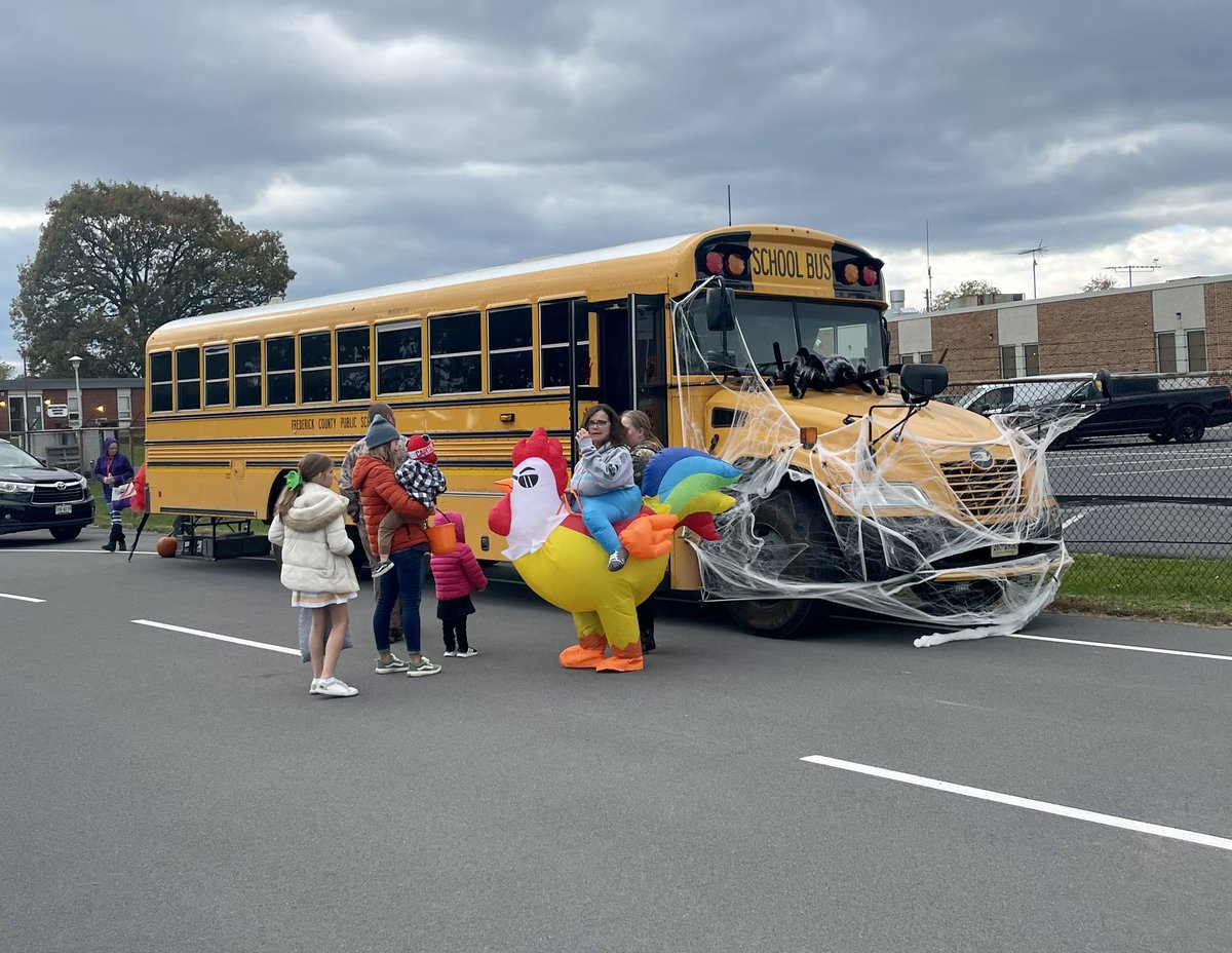 Maria Neidrick tweet media