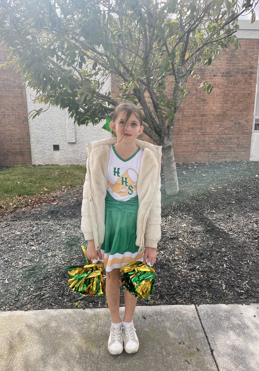 Maria Neidrick tweet media