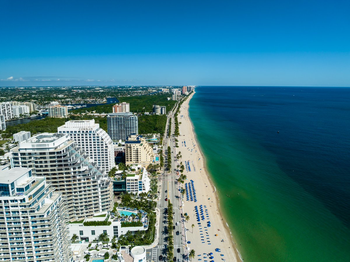 Stunning morning on Fort Lauderdale Beach! #pristine #fortlauderdalebeach #southflorida #getoutside #florida