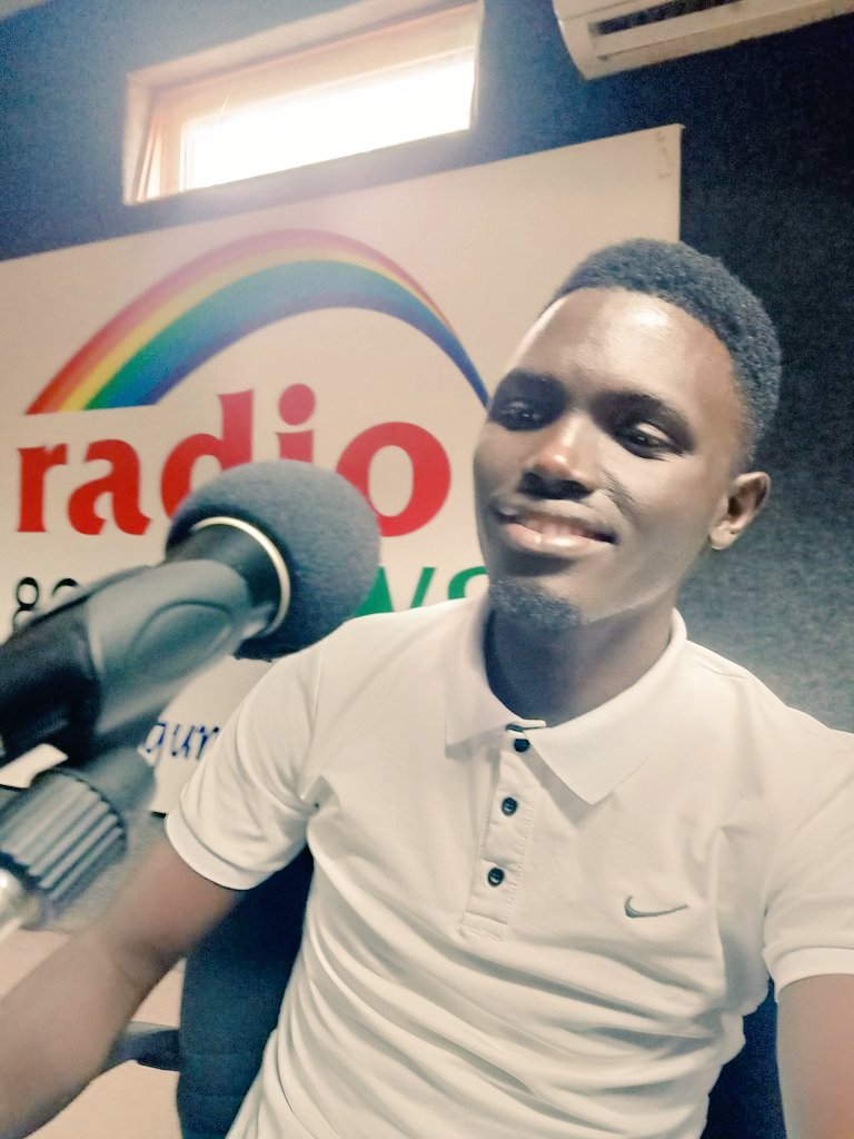 OkulloAlbert's tweet image. Engaging youth on climate change through media. A youth magazine program talk show in one of the local media house ( Radio Waa FM Lira) gave me an opportunity to educate Youth.

They will take positive actions when informed.
#Climate action now.!
#Climateactivism
#Idecide