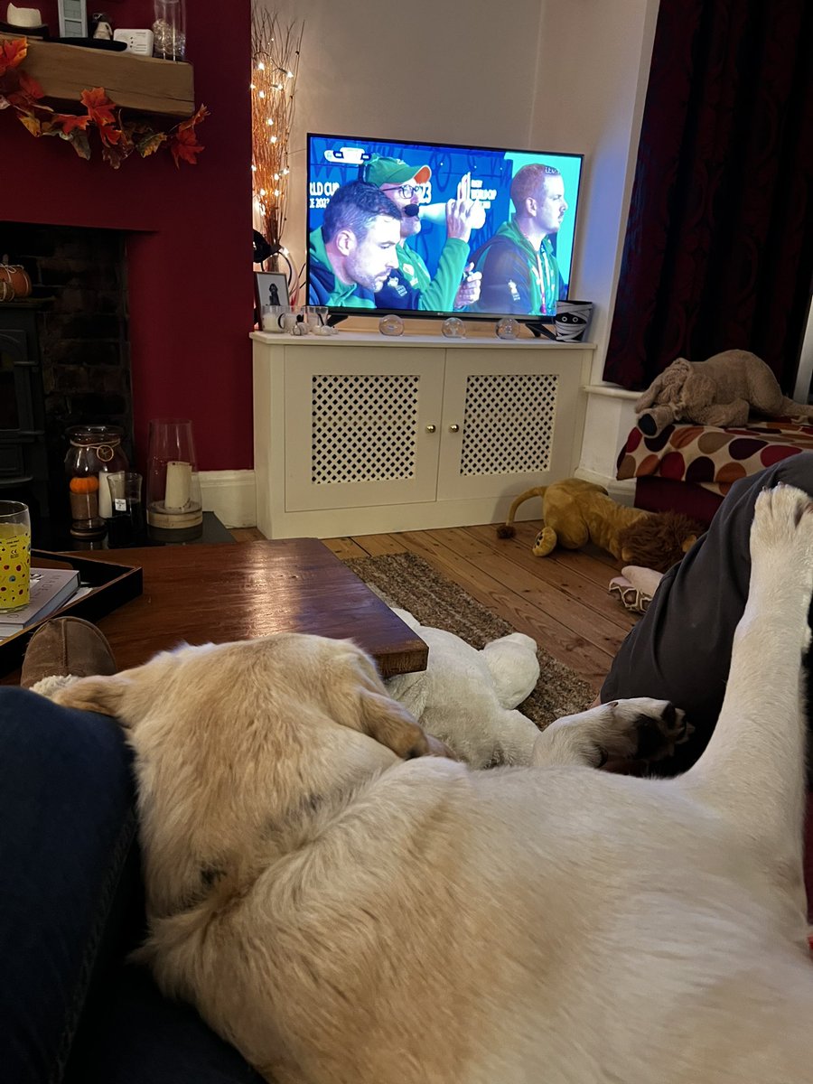 Watching the rugby! 

#PartOfTheTeam