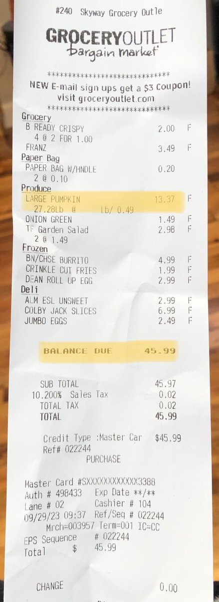 notFunnyLaura's tweet photo. @DoorDash_Help I want the refund after being overcharged by your app. https://t.co/1Bv6vDRPUh